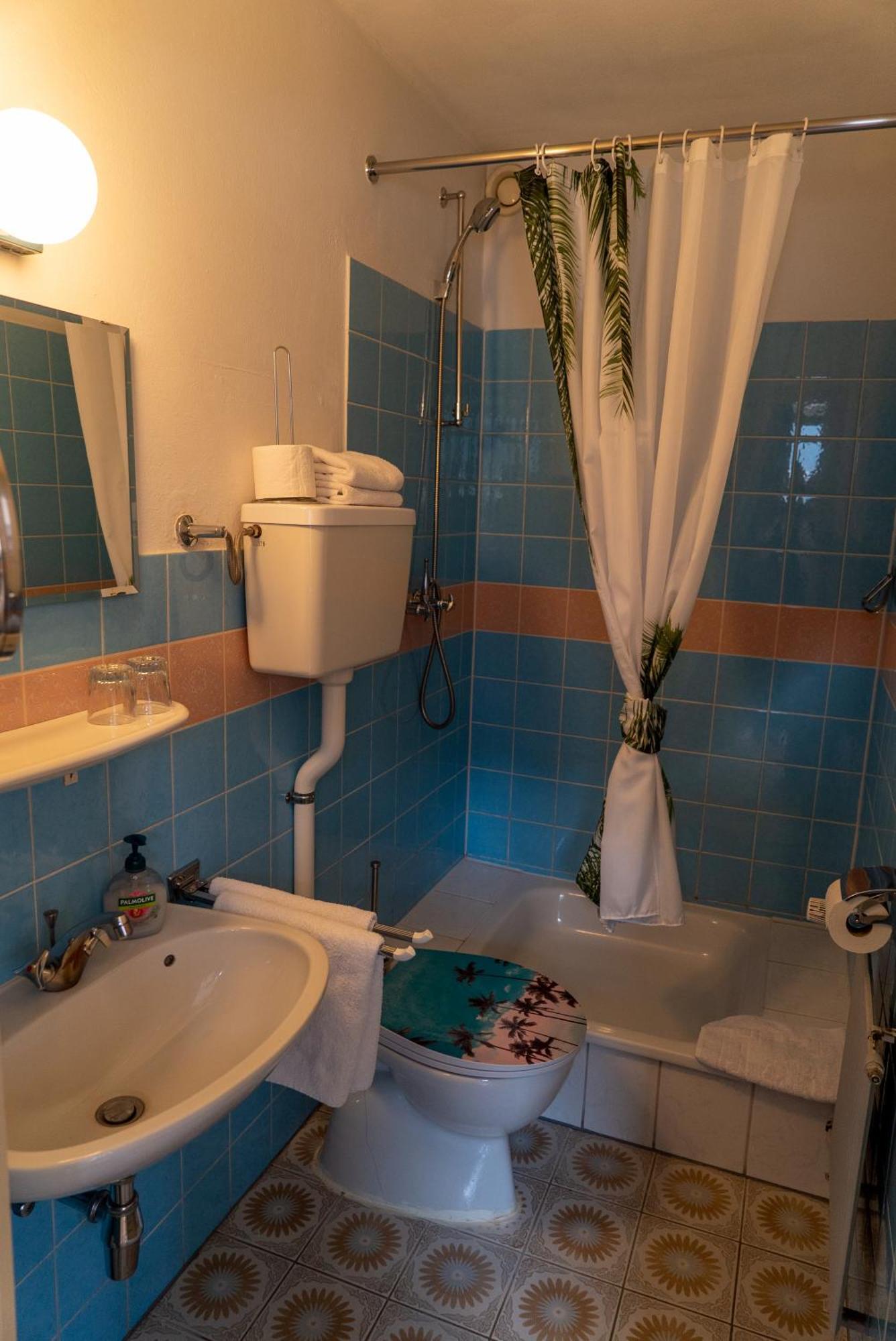 Hotel Bavaria Inzell Quarto foto
